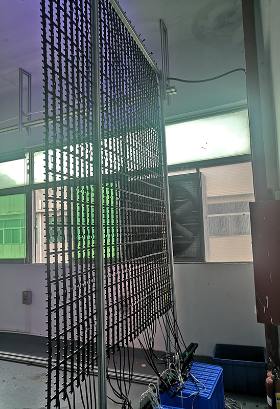 D Series 80% Transparent LED Mesh for Outdoor Sinage